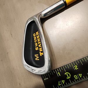 Momentus Golf 40 oz Golf Swing Trainer Right Handed RH 10 M 34.5" EXCELLENT COND